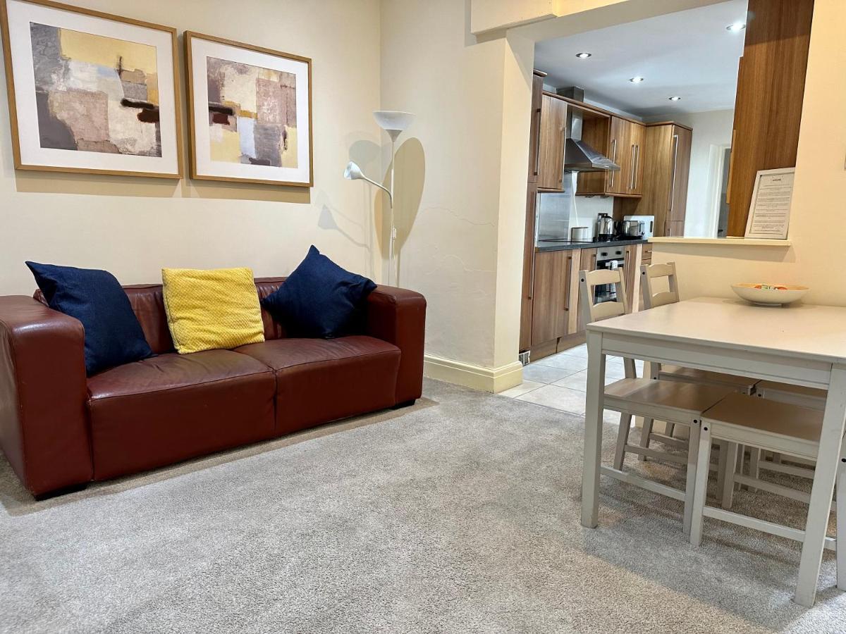 Tithebarn Townhouse Villa Poulton-le-Fylde Buitenkant foto